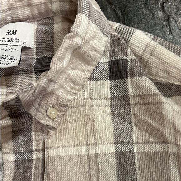 H&M Men's Casual Plaid Button Down Shirt - Beige and Gray very soft & textured - Picture 3 of 5